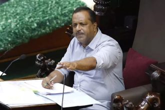 ರಾಜ್ಯ ಸರ್ಕಾರ ವಿರುದ್ಧ ಸ್ಪೀಕರ್ ಸಿಟ್ಟು : ಕಲಾಪದ ಸಮಯ ಹೇಳದೆ ಎದ್ದು ಹೊರನಡೆದ ಖಾದರ್