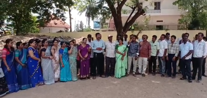 ನೌಕರಿ ಸಂಘ ಚುನಾವಣೆಯಲ್ಲಿ ಅನ್ಯಾಯ ಹೇಳೋರಿಲ್ಲ….! ಕೇಳೋರಿಲ್ಲ…! ನೌಕರಿ ಸಂಘ ಚುನಾವಣೆಯಲ್ಲಿ ಅನ್ಯಾಯ ಹೇಳೋರಿಲ್ಲ….! ಕೇಳೋರಿಲ್ಲ…!