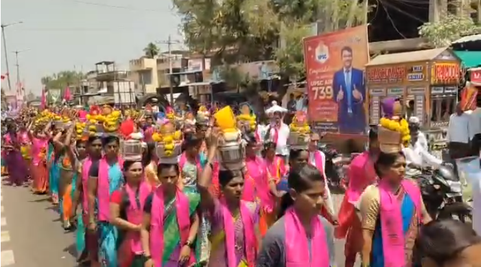 ಶ್ರೀ ಬಸವಜ್ಯೋತಿ ಫೌಂಡೇಶನ್ ವತಿಯಿಂದ ಐನಾಪುರದಲ್ಲಿ ಮಹಾತ್ಮ ಜ್ಯೋತಿಬಾ ಫುಲೆ ಜಯಂತಿ ಸಂಭ್ರಮ