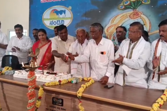 ಪಾವಗಡ ತುಮೂಲ್ ನಿರ್ದೇಶಕ ಸ್ಥಾನಕ್ಕೆ ಮರು ಮತ ಏಣಿಕೆಯಲ್ಲಿ ವಿಜೇತರಾದ ಚನ್ನಮಲ್ಲಯ್ಯ 