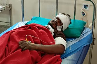 ಬೀದಿ ನಾಯಿಗಳ ಅಟ್ಟಹಾಸ : ಸಾವಿನ ದವಡೆಯಲ್ಲಿ 18 ವರ್ಷದ ಯುವಕ