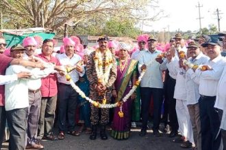 ನಿವೃತ್ತ ಯೋಧನಿಗೆ ಗ್ರಾಮಕ್ಕೆ ಅದ್ಧೂರಿ ಸ್ವಾಗತ