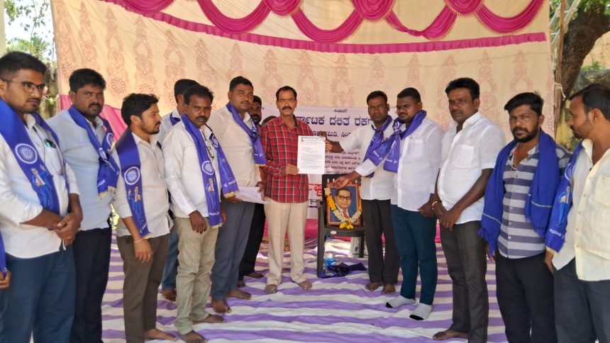 ನೈರ್ಮಲ್ಯ ಉಪ ವಿಭಾಗ ಅಧಿಕಾರಿಗಳಿಂದ ಅಧಿಕಾರ ದುರುಪಯೋಗ ನೈರ್ಮಲ್ಯ ಉಪ ವಿಭಾಗ ಅಧಿಕಾರಿಗಳಿಂದ ಅಧಿಕಾರ ದುರುಪಯೋಗ