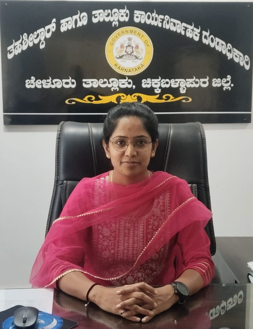 ನಲ್ಲಗುಟ್ಟಪಲ್ಲಿಯಲ್ಲಿ ಶಾಸಕರ ನೇತೃತ್ವದ ಜನಸ್ಪಂದನ ಸಭೆ ನಲ್ಲಗುಟ್ಟಪಲ್ಲಿಯಲ್ಲಿ ಶಾಸಕರ ನೇತೃತ್ವದ ಜನಸ್ಪಂದನ ಸಭೆ