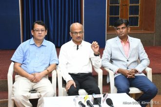 ಎಸ್ ಡಿ ಎಂ ನಾರಾಯಣ ಹಾರ್ಟ್ ಸೆಂಟರ್ ನಲ್ಲಿ ಉತ್ತರ ಕರ್ನಾಟಕದ ಮೊದಲ ಲೀಡ್ ಲೆಸ್ ಡ್ಯುಯಲ್ : ಚೇಂಬರ್ ಪೇಸ್ ಮೇಕರ್ ಅಳವಡಿಕೆ ಯಶಸ್ವಿ