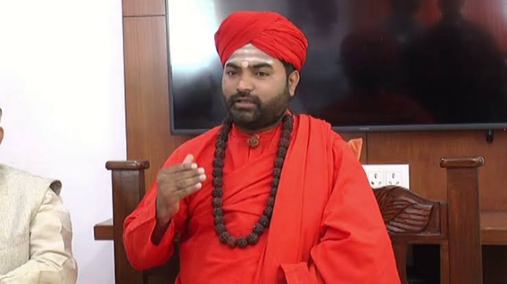 ವ್ಯವಸ್ಥಿತ ಷಡ್ಯಂತ್ರ ಮಾಡಿ ನನ್ನ ಉಚ್ಚಾಟನೆ ಮಾಡಿದ್ದಾರೆ : ವಚನಾನಂದ ಸ್ವಾಮೀಜಿ ವ್ಯವಸ್ಥಿತ ಷಡ್ಯಂತ್ರ ಮಾಡಿ ನನ್ನ ಉಚ್ಚಾಟನೆ ಮಾಡಿದ್ದಾರೆ : ವಚನಾನಂದ ಸ್ವಾಮೀಜಿ