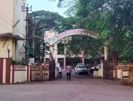 ಧಾರವಾಡ ಜಿಲ್ಲಾಧಿಕಾರಿ ಕಚೇರಿ ಮುಂದೆ ವಾಮಾಚಾರ 