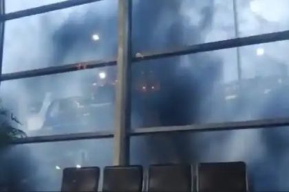 ಮುಂಬೈನ ಅಂತರಾಷ್ಟ್ರೀಯ ವಿಮಾನ ನಿಲ್ದಾಣದಲ್ಲಿ ಭಾರಿ ಬೆಂಕಿ ಅವಘಡ  