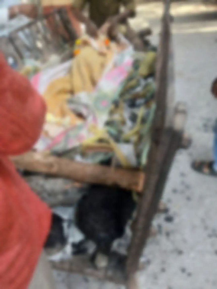 ಅಂತ್ಯ ಸಂಸ್ಕಾರಕ್ಕೆ ಬಾರದ ಮಕ್ಕಳು : ಸಮಾಜ ಸೇವಕರೇ ವೃದ್ಧೆಯ ಅಂತ್ಯಕ್ರಿಯೆ 