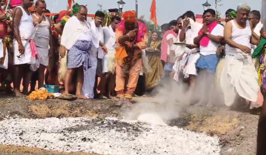 ವೀರಭದ್ರೇಶ್ವರ ಪ್ರಭಾವಳಿ ಮೆರವಣಿಗೆ
